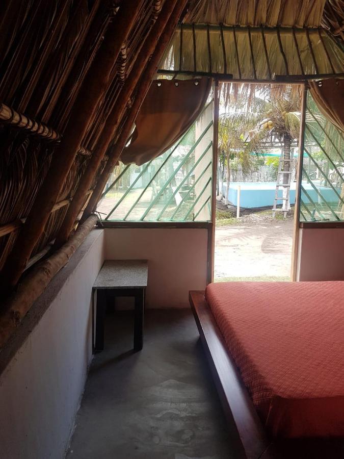 مبيت وإفطار Escuintla Mi Casa En La Playa المظهر الخارجي الصورة